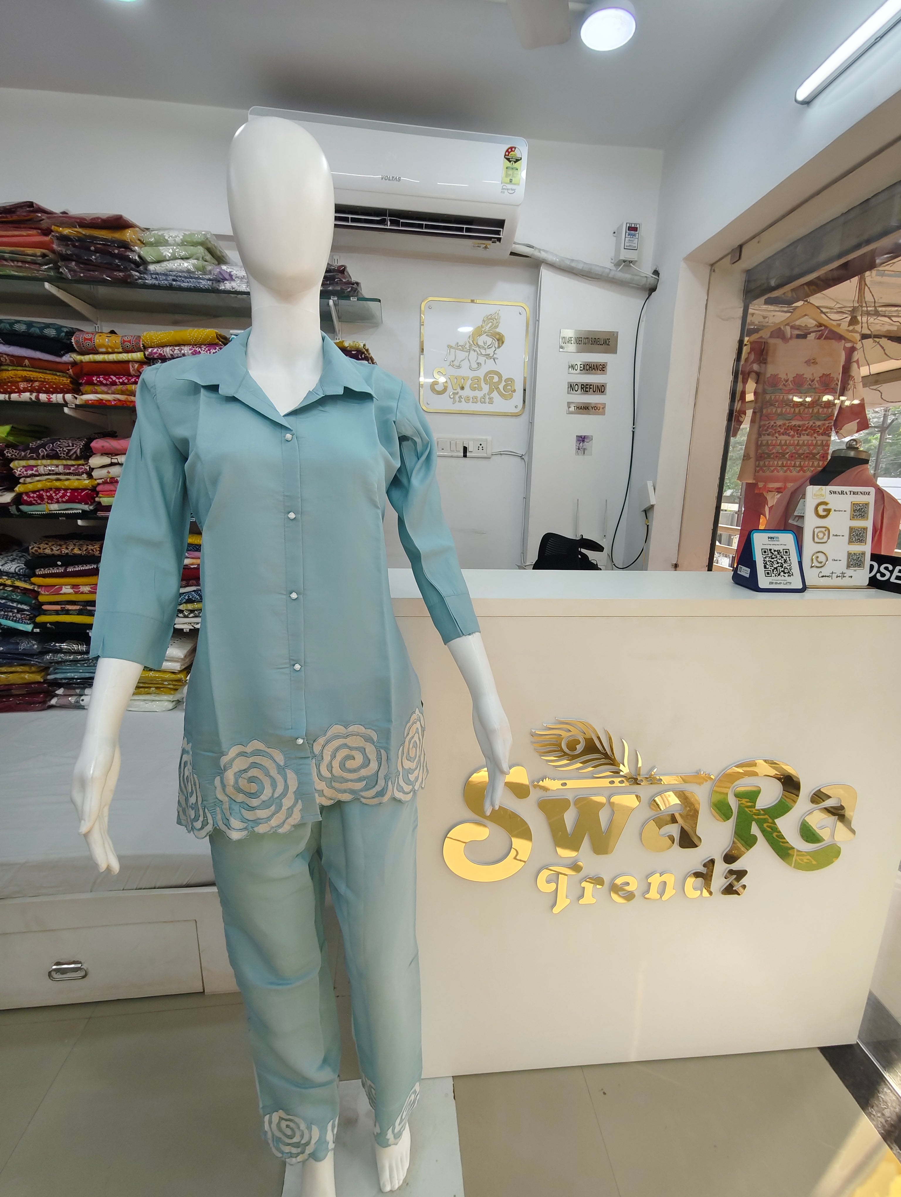 Pastel Blue Floral Cutwork Kurti Pant Co-Ord Set