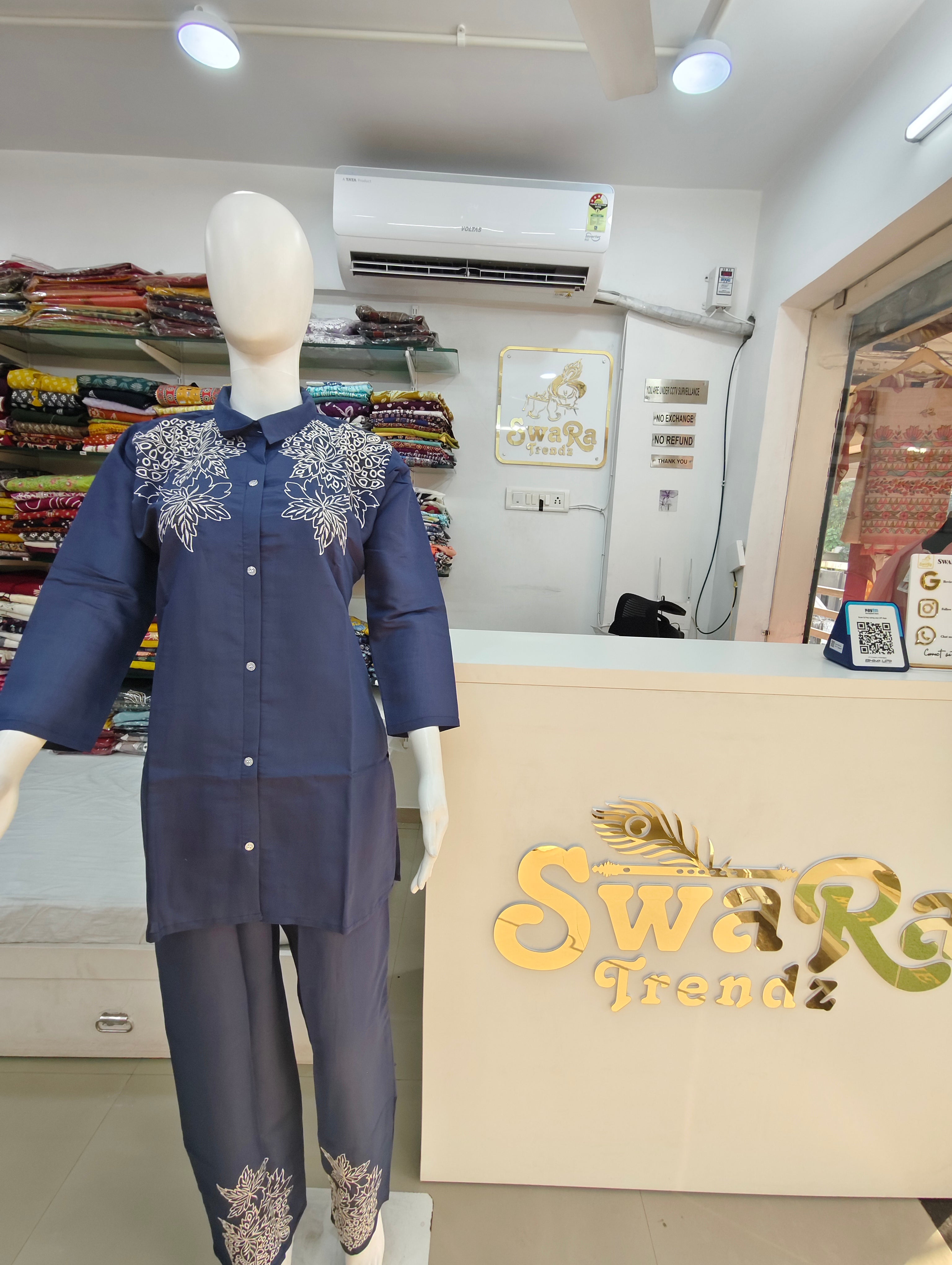 Navy Blue Embroidered Kurti Pant Co-Ord Set