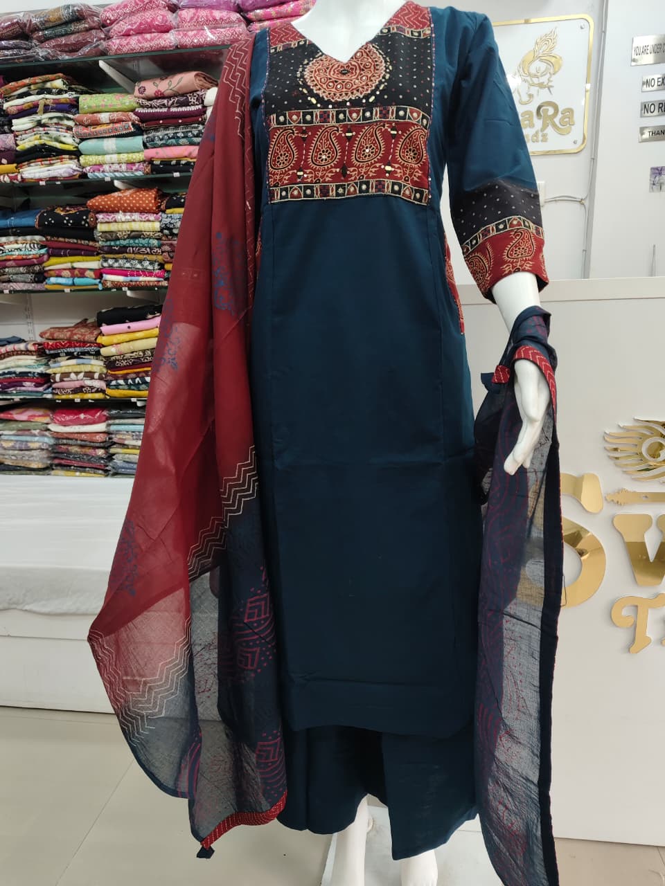 Dark Blue Ethnic Printed Kurta Set with Contrast Dupatta