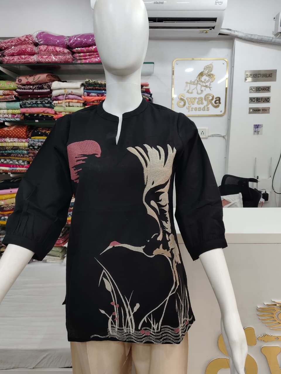 Black Cotton Flex Artistic Print Short Top