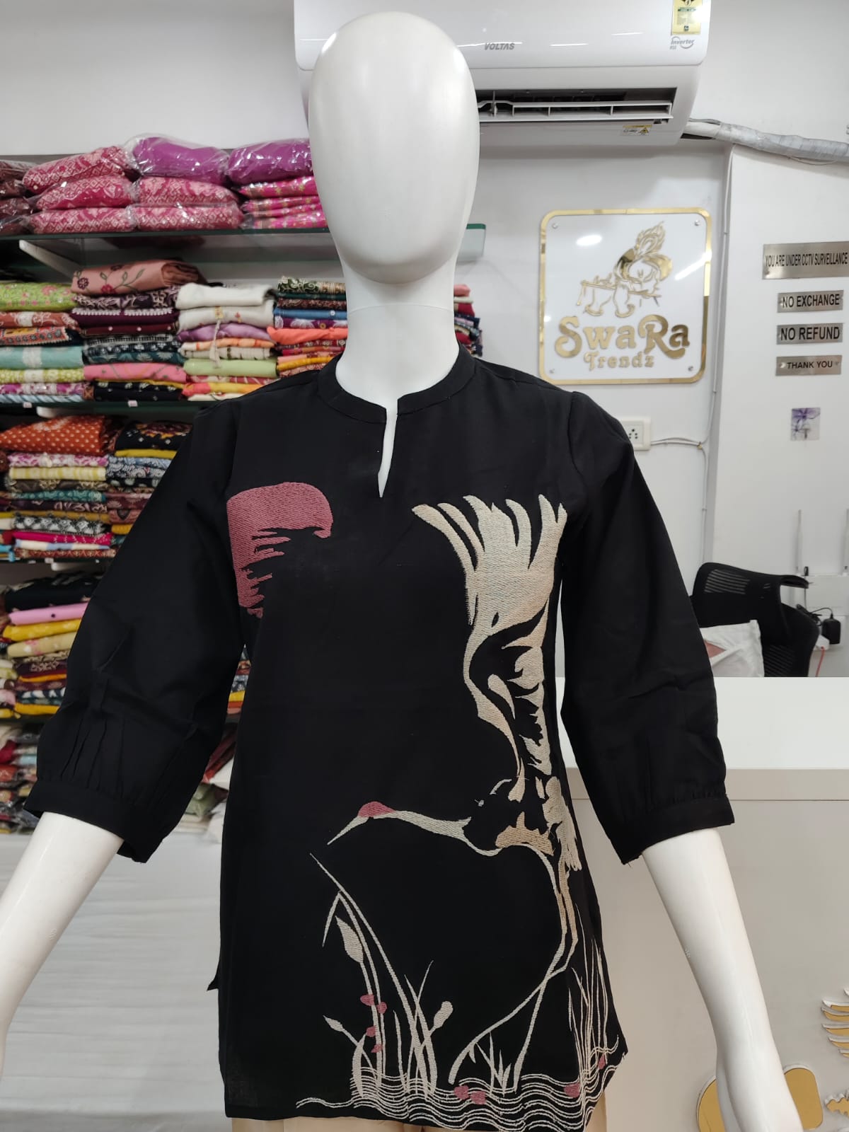 Black Cotton Flex Artistic Print Short Top