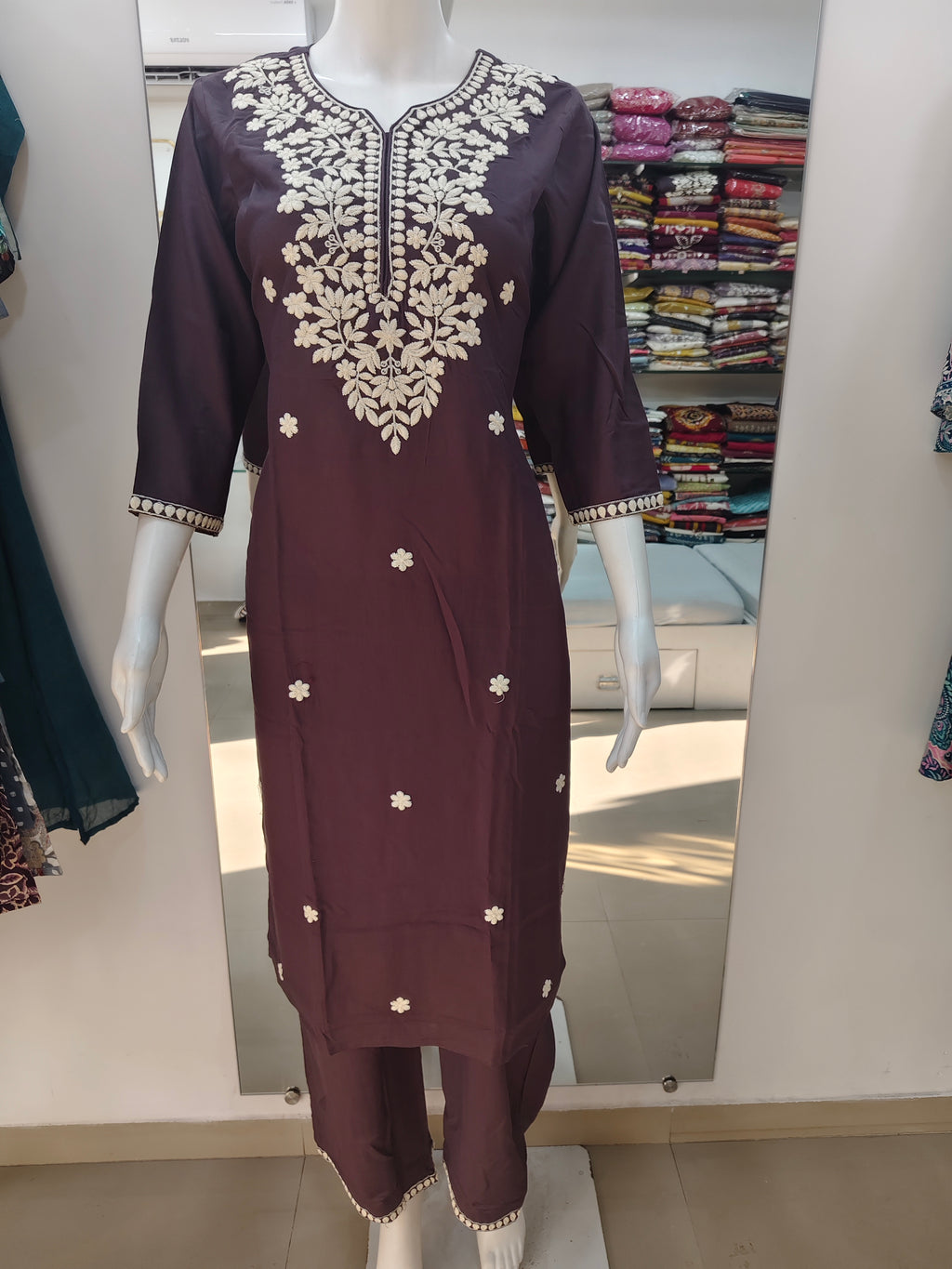 Royal Plum/ Falsa Color Embroidered Kurta Pant Set