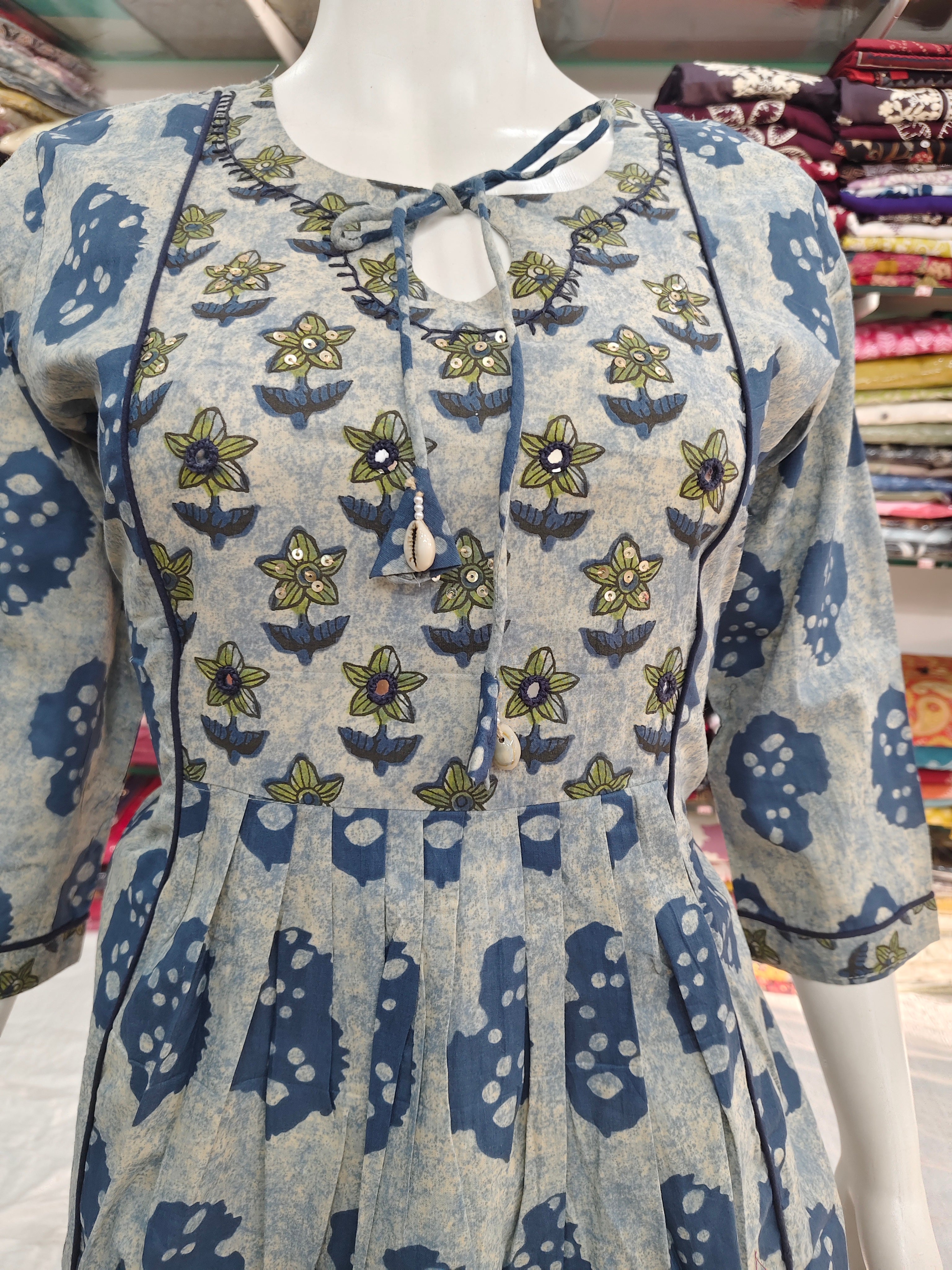 Elegant Indigo Printed Kurti with Palazzo Set (2-Piece Cotton Outfit)