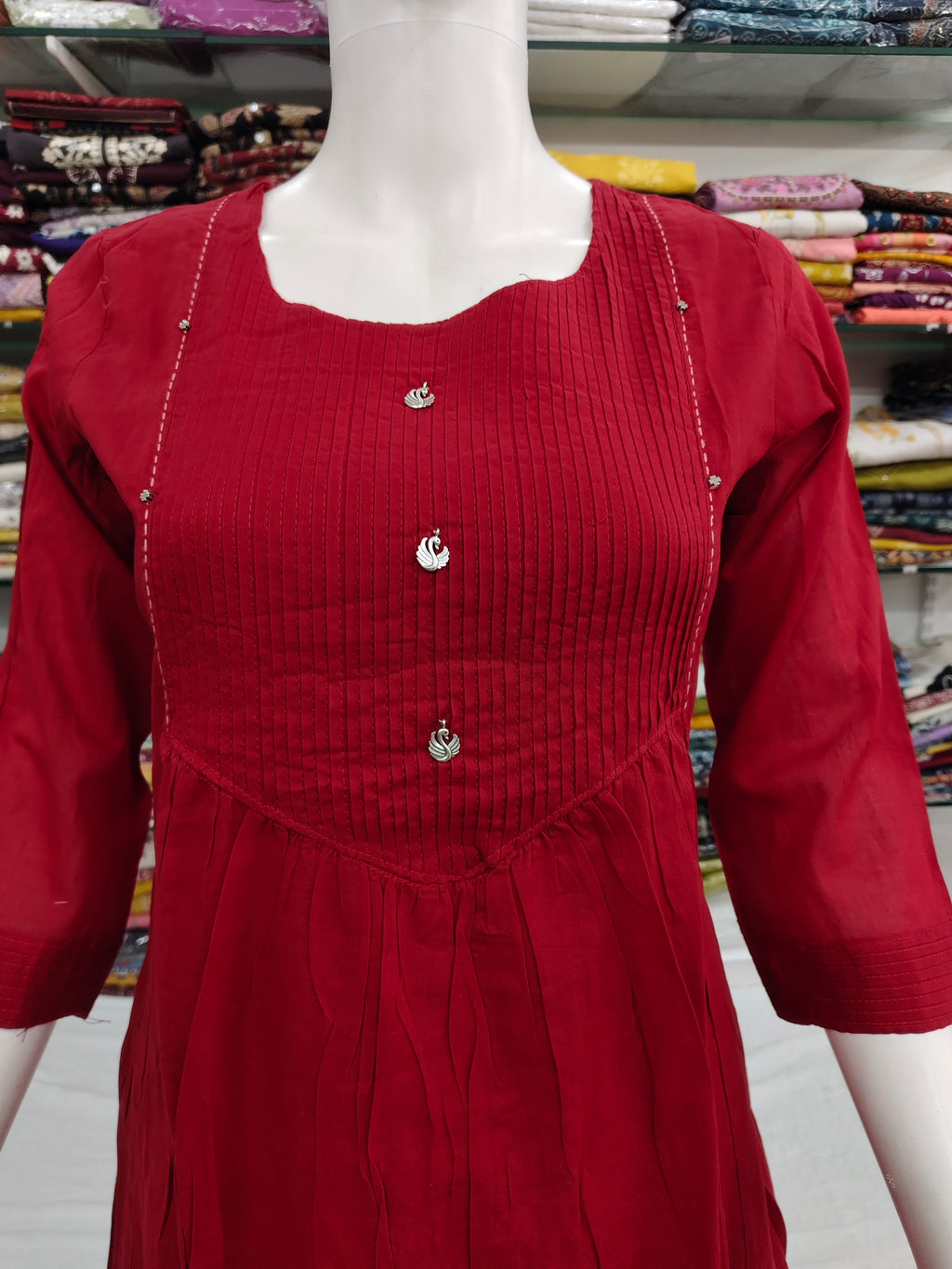 Elegant Mul Cotton 2-Piece Red Kurti Palazzo Set – Soft & Breathable Daily Wear