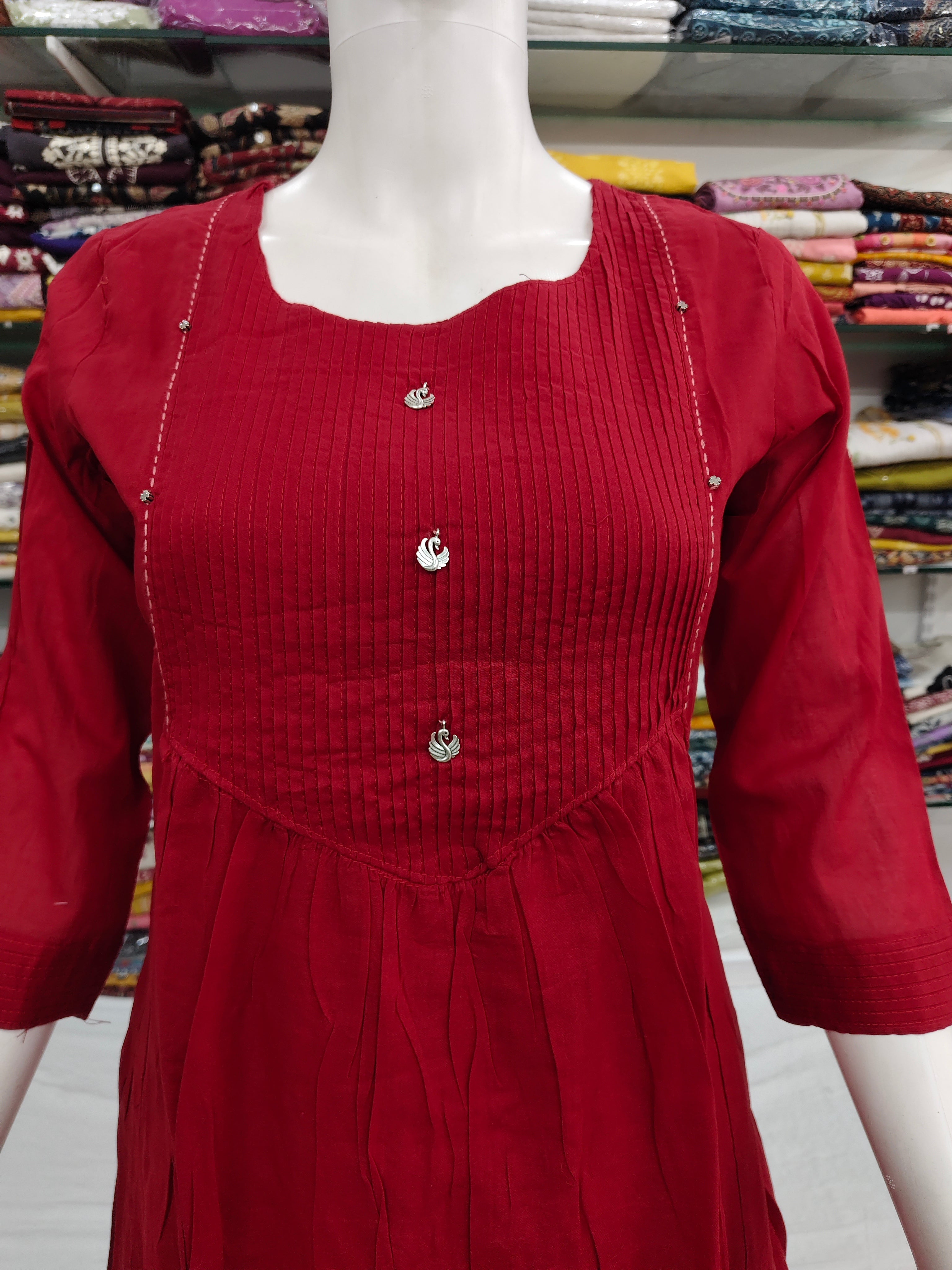 Elegant Mul Cotton 2-Piece Red Kurti Palazzo Set – Soft & Breathable Daily Wear