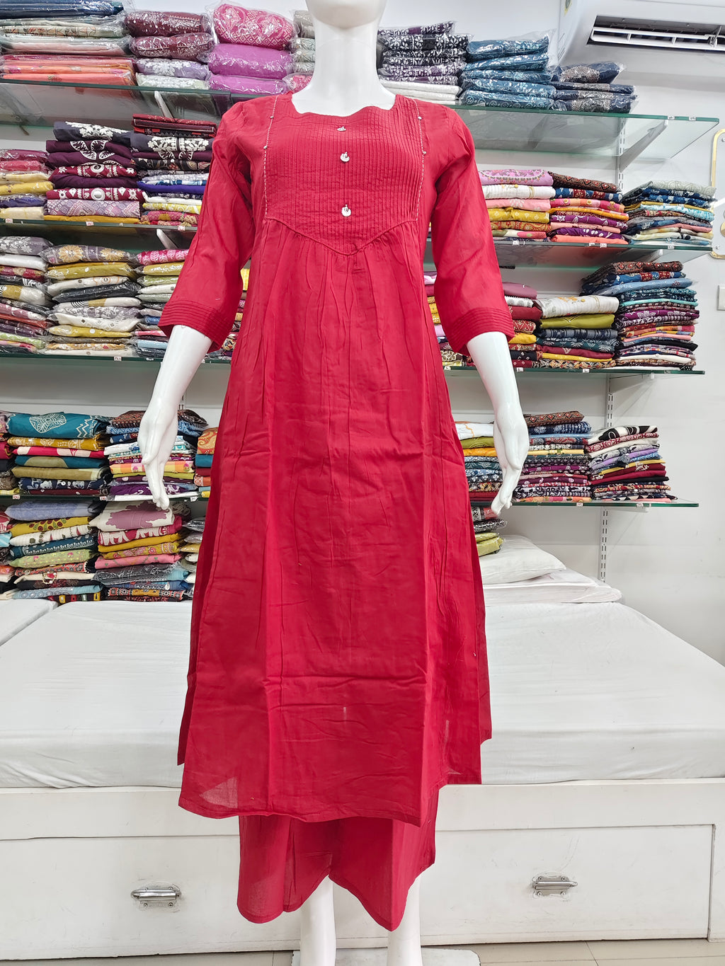 Elegant Mul Cotton 2-Piece Red Kurti Palazzo Set – Soft & Breathable Daily Wear