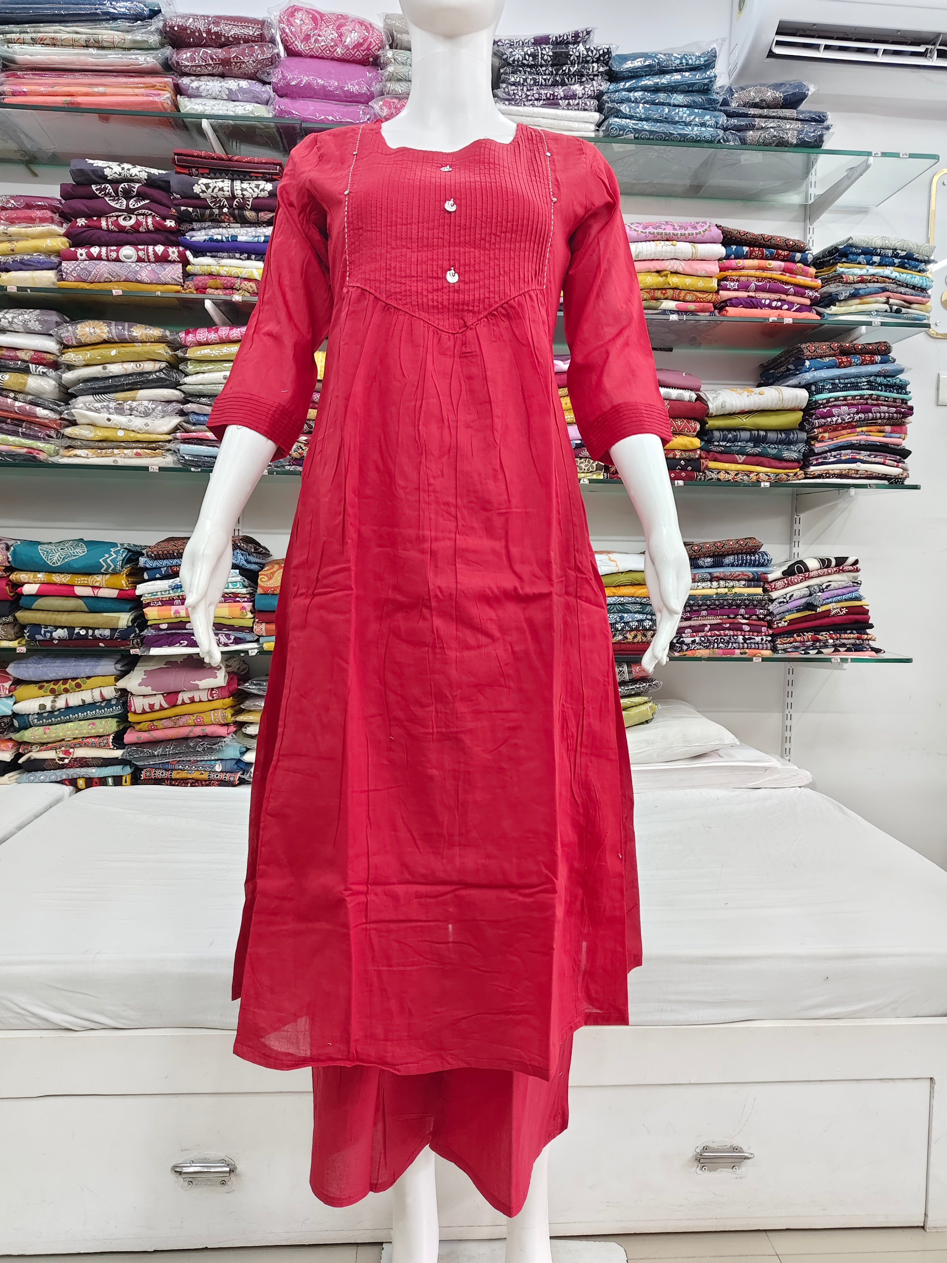 Elegant Mul Cotton 2-Piece Red Kurti Palazzo Set – Soft & Breathable Daily Wear