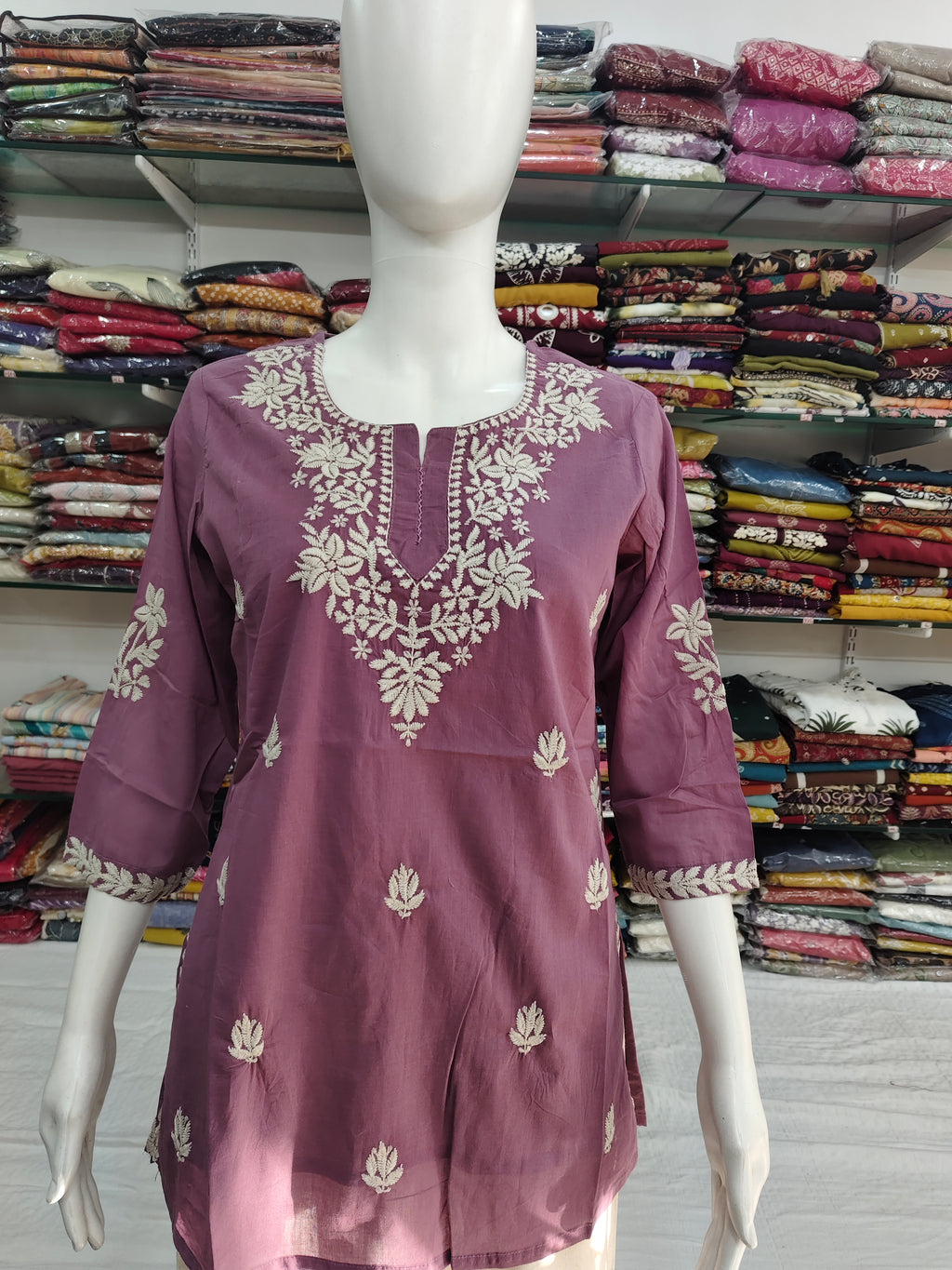 Women’s Mul Cotton Embroidered Short Kurti Top – Lavender Pink