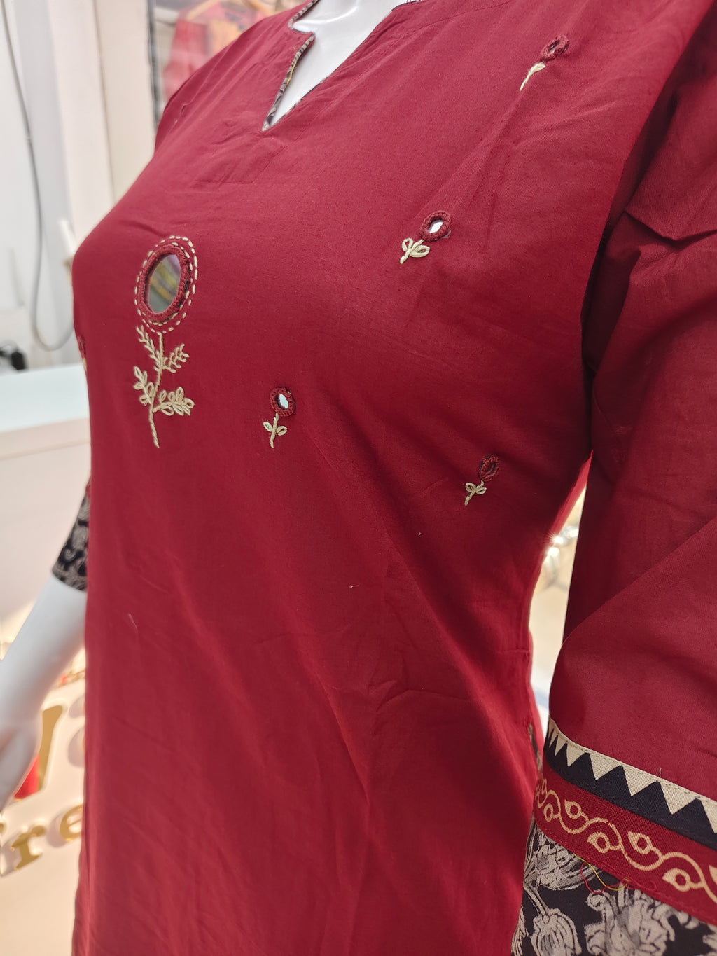 Maroon Embroidered Cotton Blend Kurta Pant Set for Women | Stylish 2 Piece Ethnic Wear