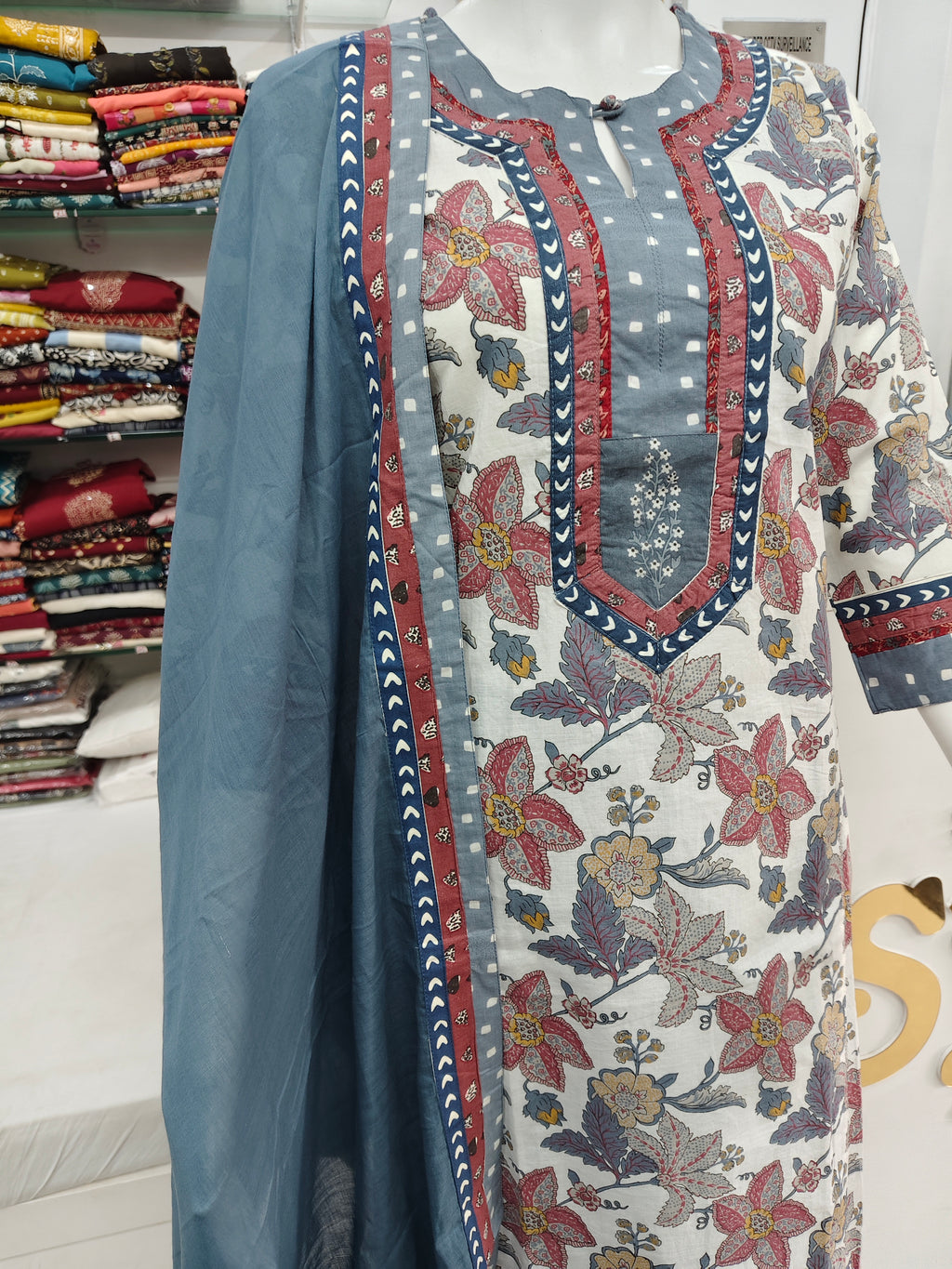 Elegant Floral Printed Cotton Kurta Set with Pants & Dupatta – Blue