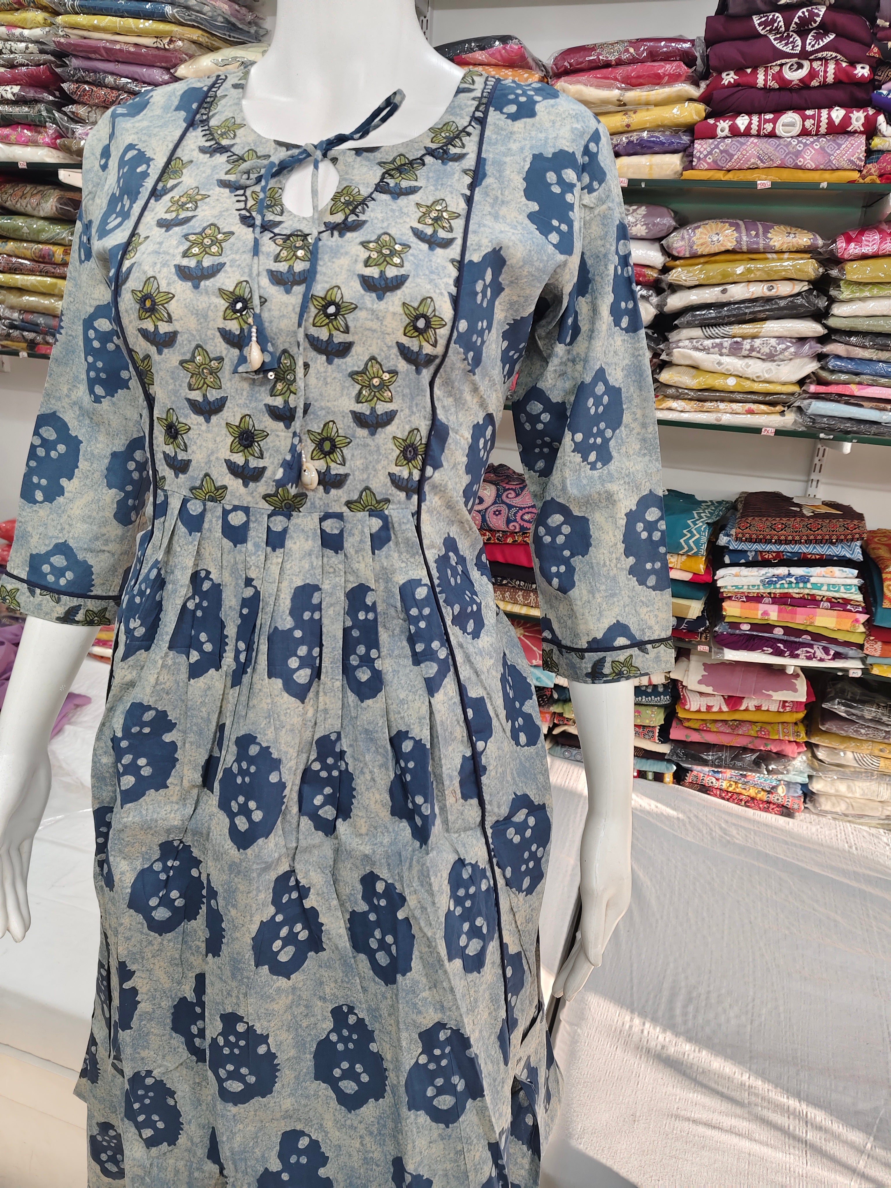 Elegant Indigo Printed Kurti with Palazzo Set (2-Piece Cotton Outfit)