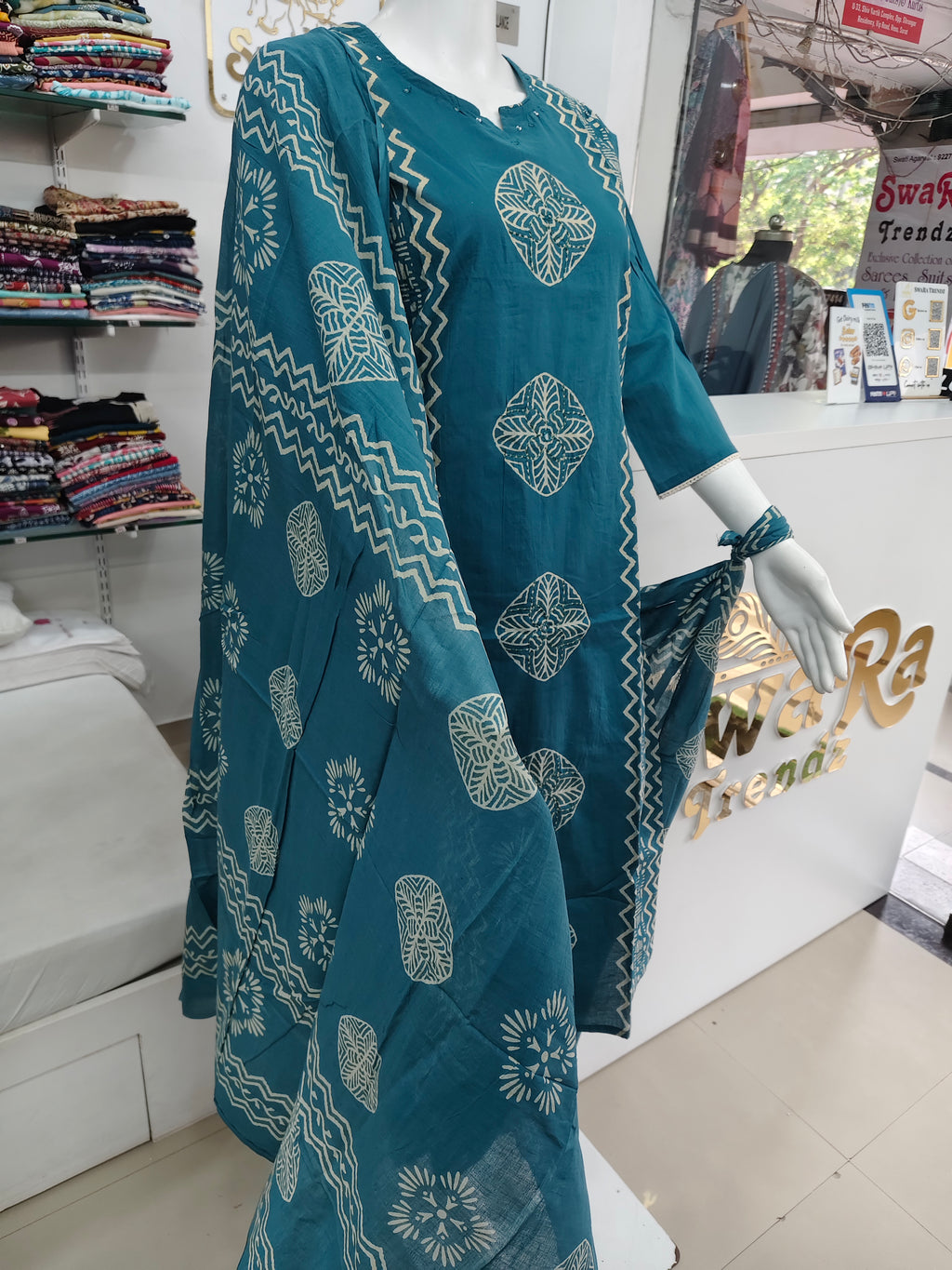 Deep Teal Geometric Block Print Kurta set with Dupatta