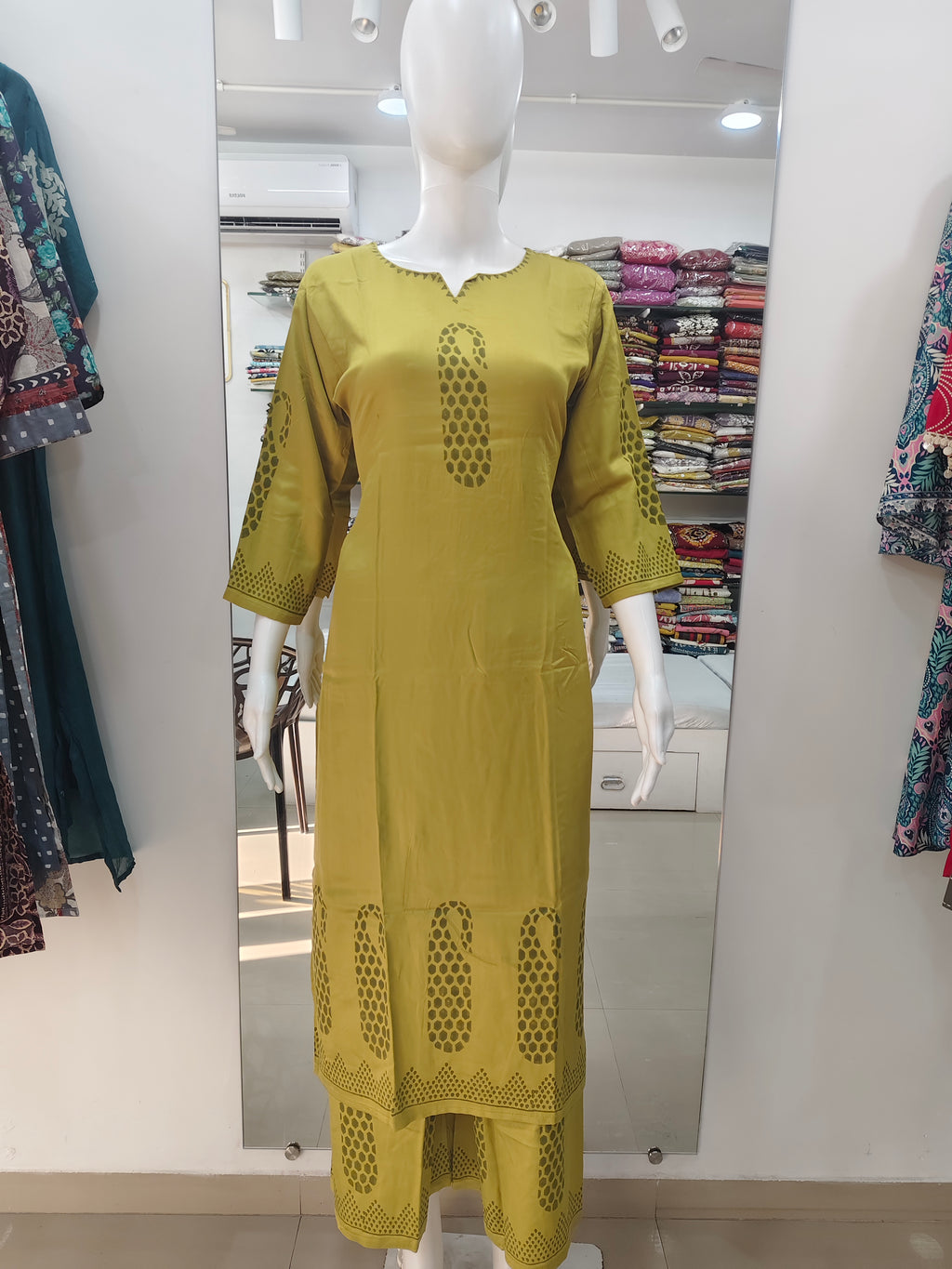Olive Green Gajji Silk Printed Kurta Pant Co-Ord Set