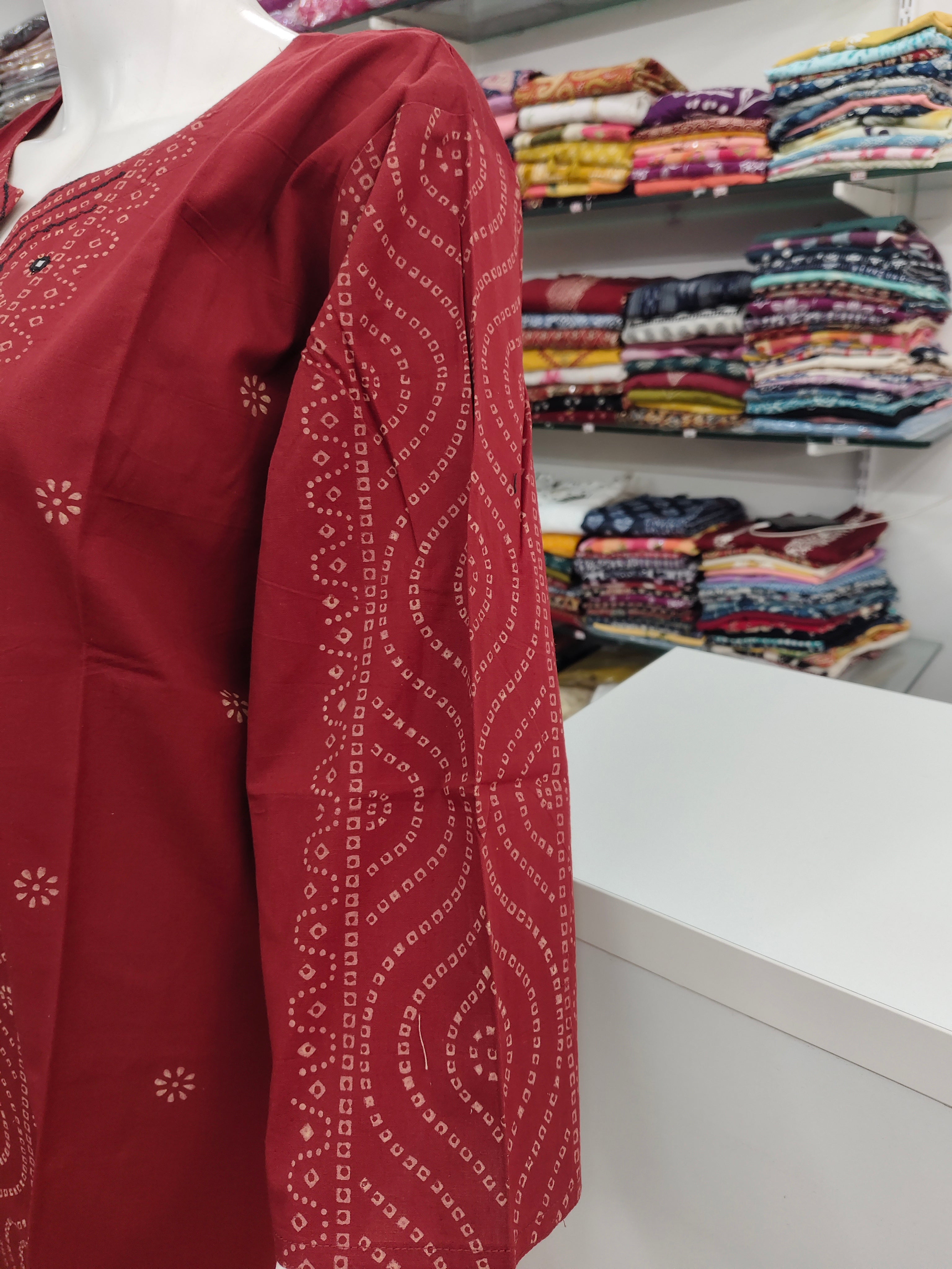 Maroon Cotton Flex embroidery and handboocked Short Top (3XL to 5XL) – Elegant Ethnic Casual Wear