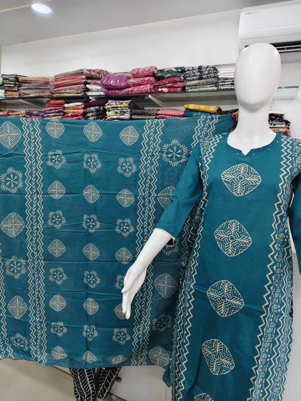 Deep Teal Geometric Block Print Kurta set with Dupatta