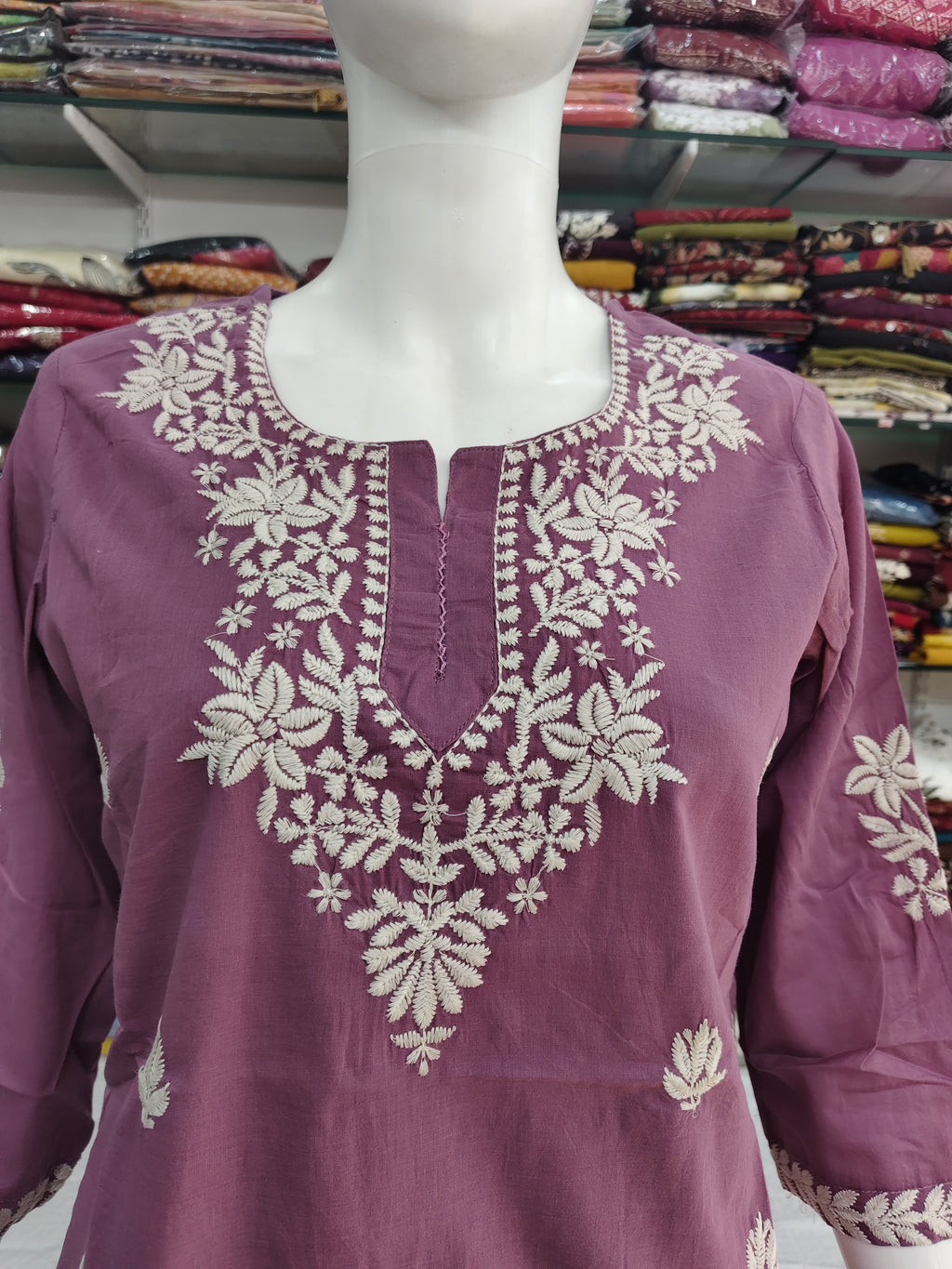 Women’s Mul Cotton Embroidered Short Kurti Top – Lavender Pink