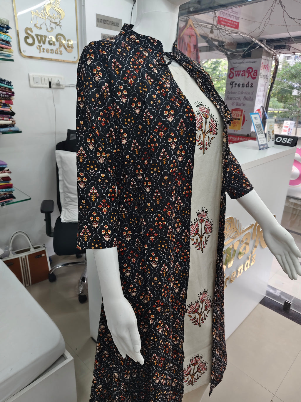 Elegant Cotton Flex Kurti Set with Printed Jacket – Ethnic Floral Design