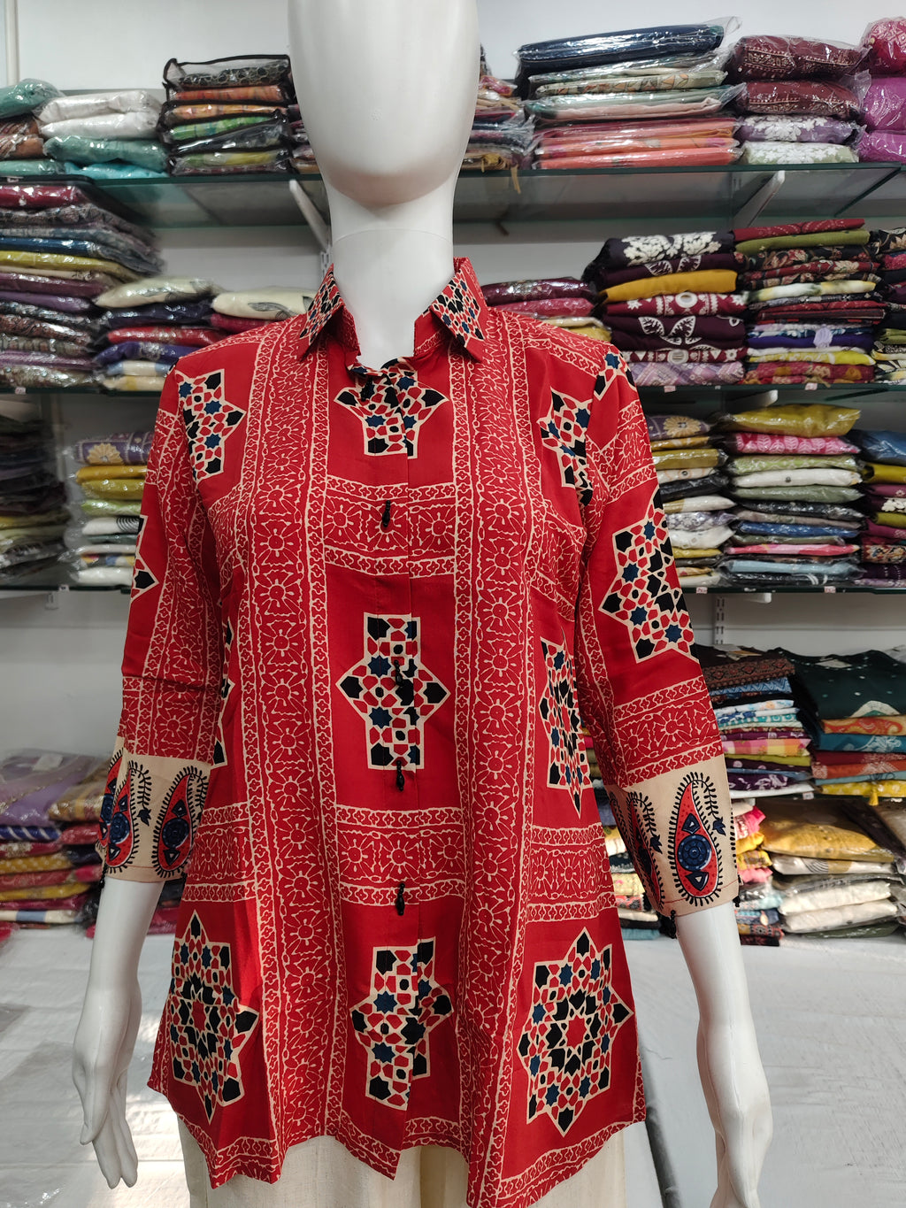 Stylish Red Viscose Printed Short Top with Shirt Collar & Designer Sleeves