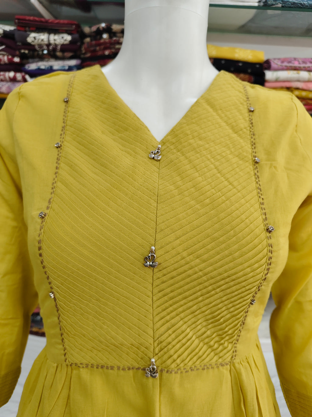 Elegant Mustard Mul Cotton 2-Piece Kurti Palazzo Set with Pintuck Detailing